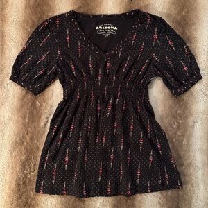 Arizona Jean Company Black Top with Pink Flowers